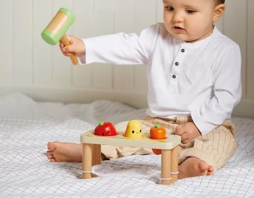 Jouet à marteler pour les bébés